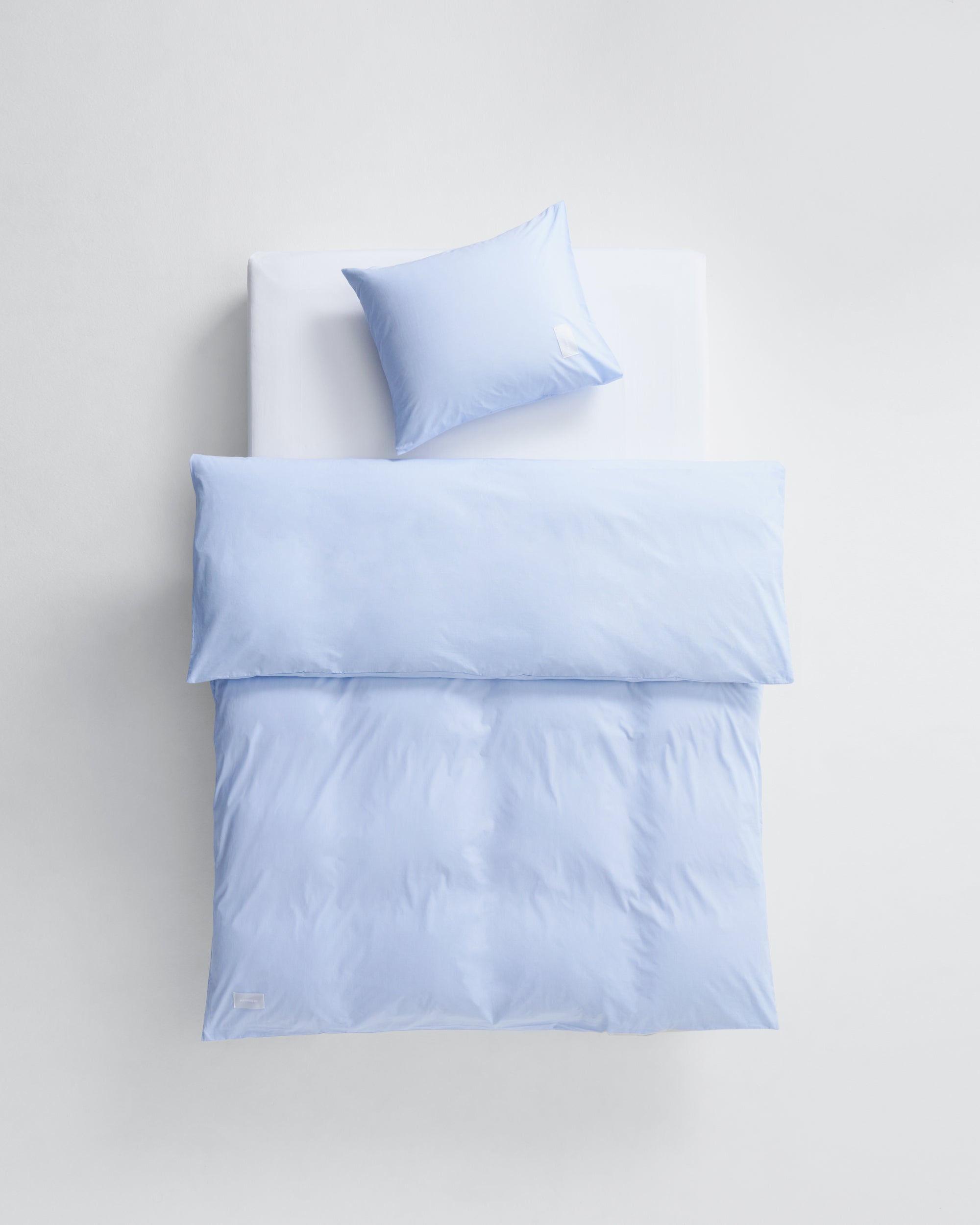 Wall Street duvet cover | Light blue striped dots Jacquard